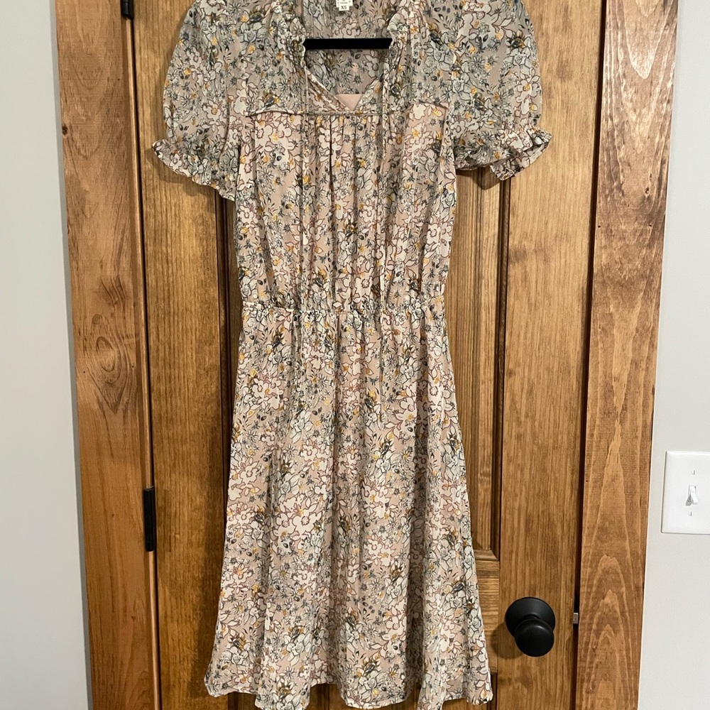 Monteau Floral Ruffle Dress